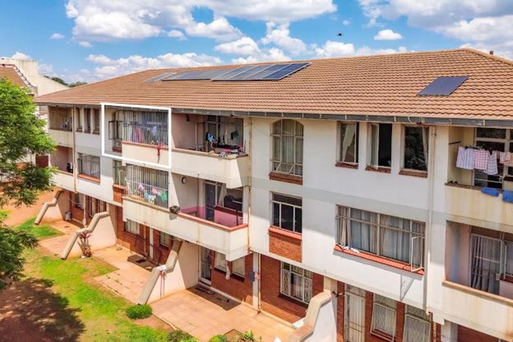 Apartment for sale in Eastlea South, Zimbabwe - 3ZB1723816 Apartment for sale in Eastlea South, Zimbabwe - 3ZB1723816