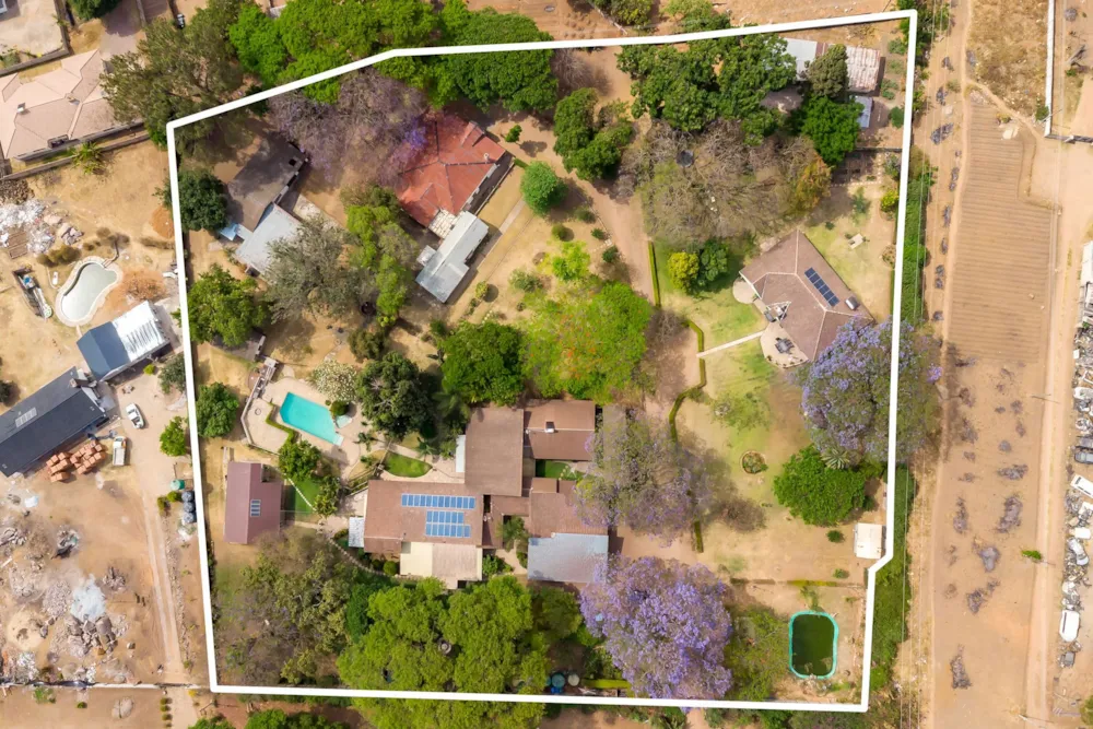 House for sale in Prospect, Zimbabwe - 3ZB1723854 House for sale in Prospect, Zimbabwe - 3ZB1723854