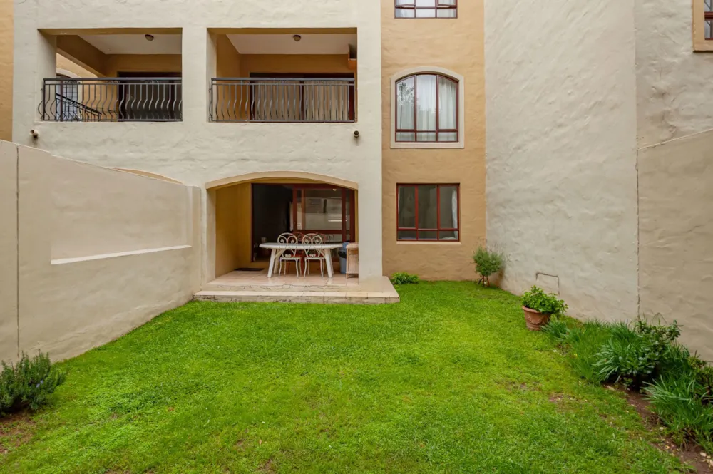Apartment sold in Morningside, Sandton - HP1725151 Apartment sold in Morningside, Sandton - HP1725151