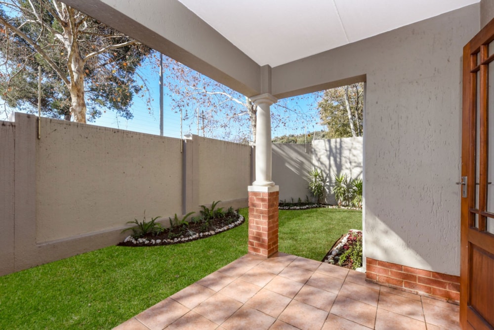 Apartment to rent in Paulshof - FYL1723939