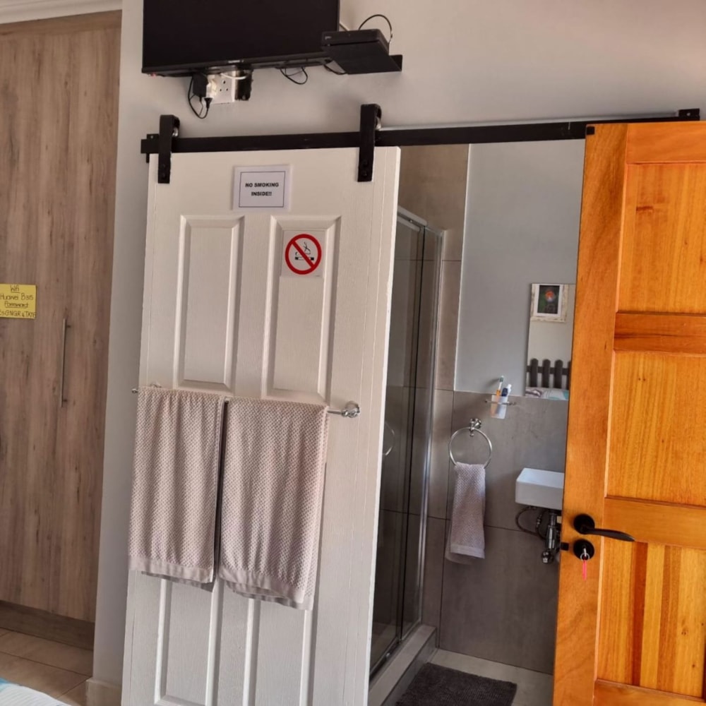 Bachelor apartment to rent in Kathu - 1RN1723881 Bachelor apartment to rent in Kathu - 1RN1723881