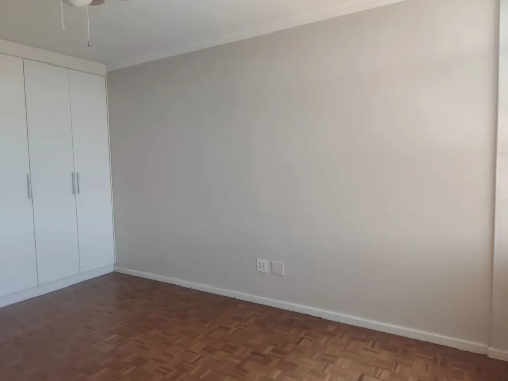 Apartment let in Kenilworth, Cape Town - RBL1723991 Apartment let in Kenilworth, Cape Town - RBL1723991