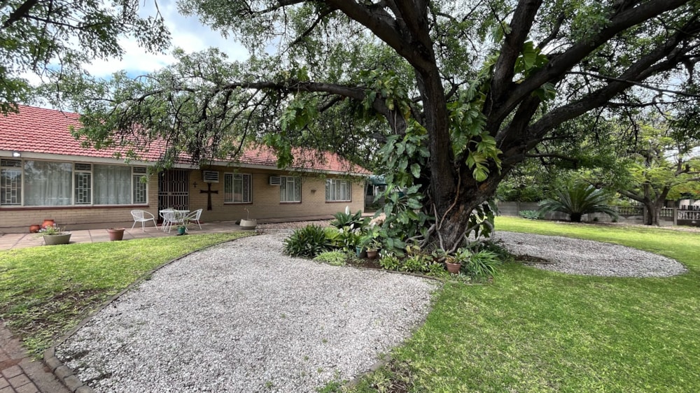 House for sale in Phalaborwa - 1PW1723977 House for sale in Phalaborwa - 1PW1723977