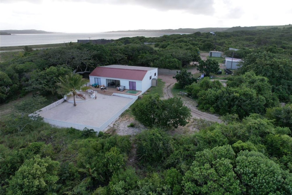 Beachfront villa for sale in Praia de Xai Xai, Mozambique - 3MQ1723971 Beachfront villa for sale in Praia de Xai Xai, Mozambique - 3MQ1723971