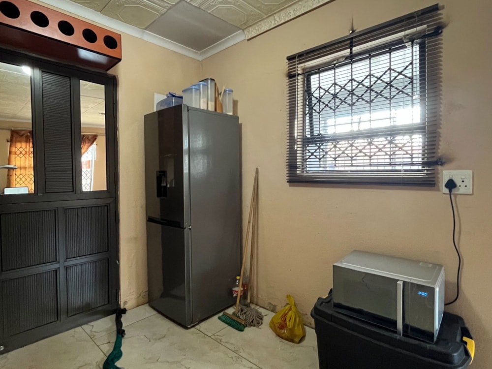 House for sale in Stretford - 1VT1724887