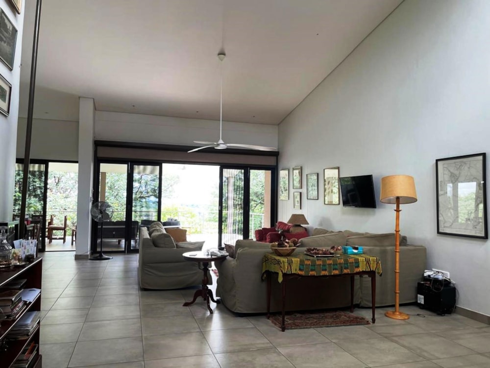 House for sale in Kasane, Chobe District, Botswana - 3BO1724089 House for sale in Kasane, Chobe District, Botswana - 3BO1724089