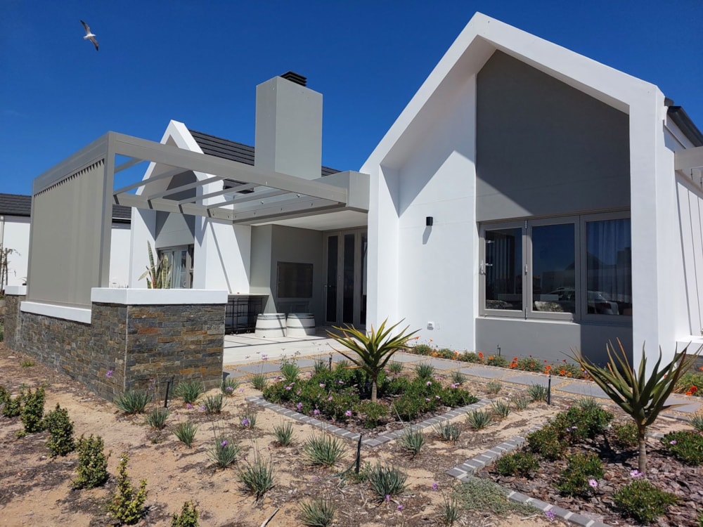 Security estate home to rent in Langebaan Country Estate - LBL1724065 Security estate home to rent in Langebaan Country Estate - LBL1724065