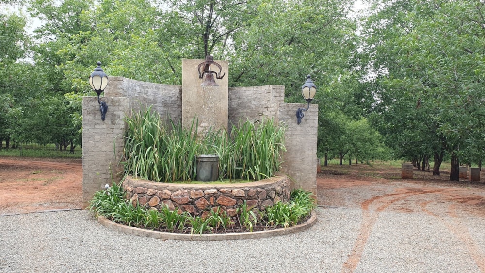 Nut farm for sale in Vredefort - 1VT1724269