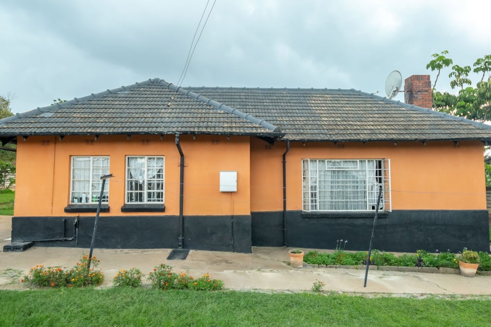 House for sale in Avondale West, Zimbabwe - 3ZB1724060 House for sale in Avondale West, Zimbabwe - 3ZB1724060