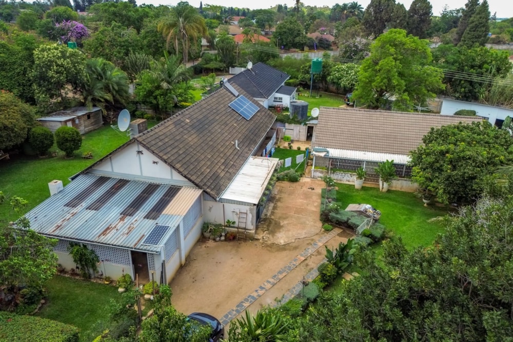 House for sale in Eastlea North, Zimbabwe - 3ZB1724064 House for sale in Eastlea North, Zimbabwe - 3ZB1724064