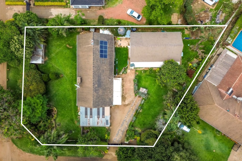 House for sale in Eastlea North, Zimbabwe - 3ZB1724064 House for sale in Eastlea North, Zimbabwe - 3ZB1724064