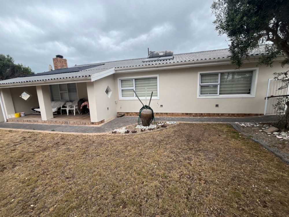 House for sale in Gansbaai - 1SW1724390 House for sale in Gansbaai - 1SW1724390