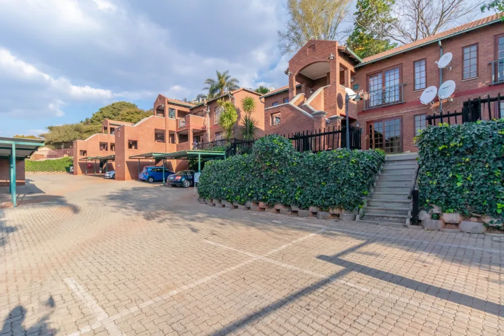 Apartment let in Constantia Kloof - RAL1724369 Apartment let in Constantia Kloof - RAL1724369