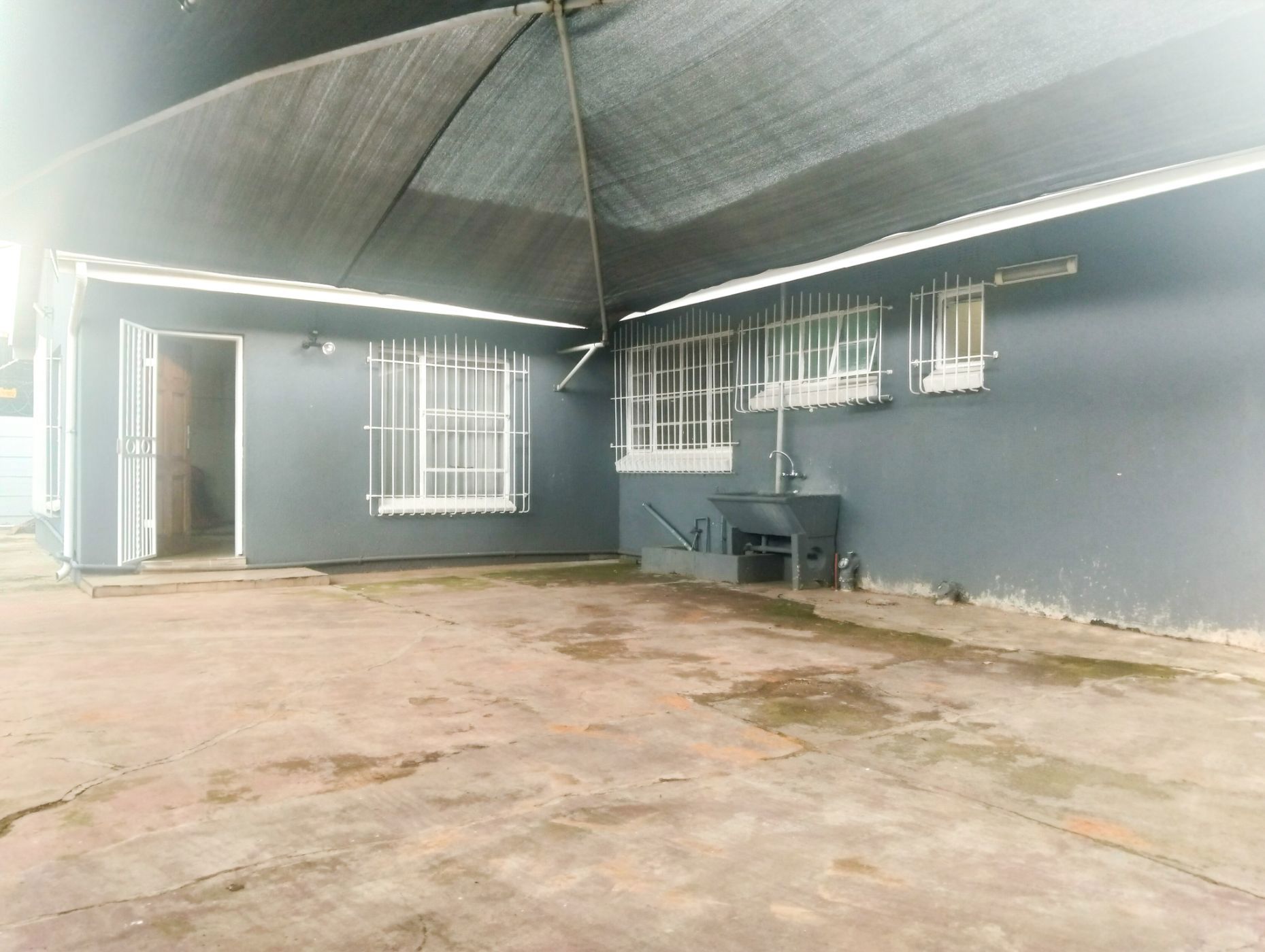 House to rent in Robertsham - 1GV1724094