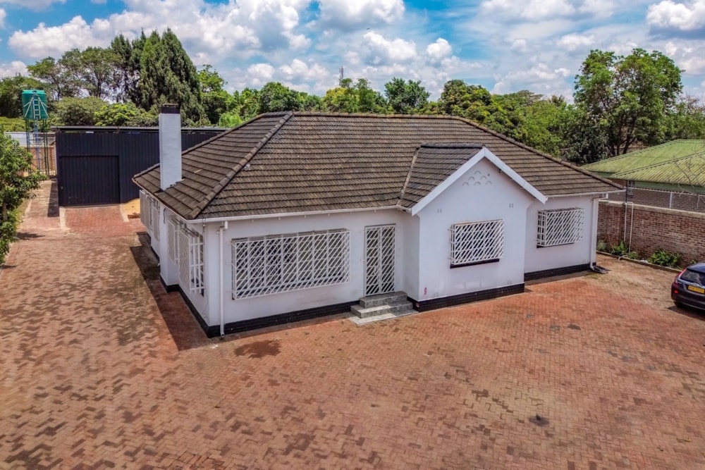 Commercial Building for sale in Mashonaland Central, Zimbabwe - 3ZB1724098 Commercial Building for sale in Mashonaland Central, Zimbabwe - 3ZB1724098