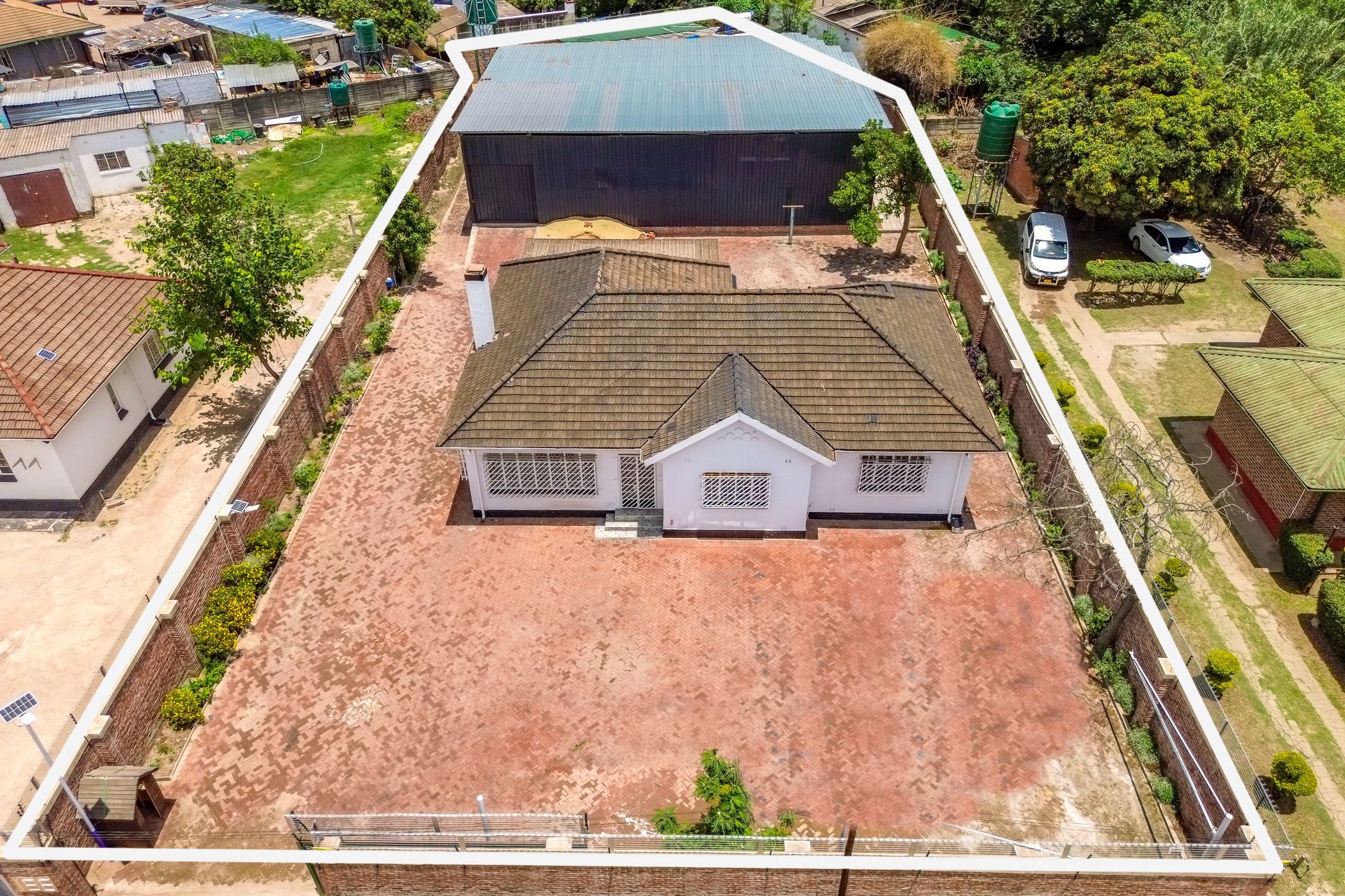 Commercial Building for sale in Mashonaland Central, Zimbabwe - 3ZB1724098