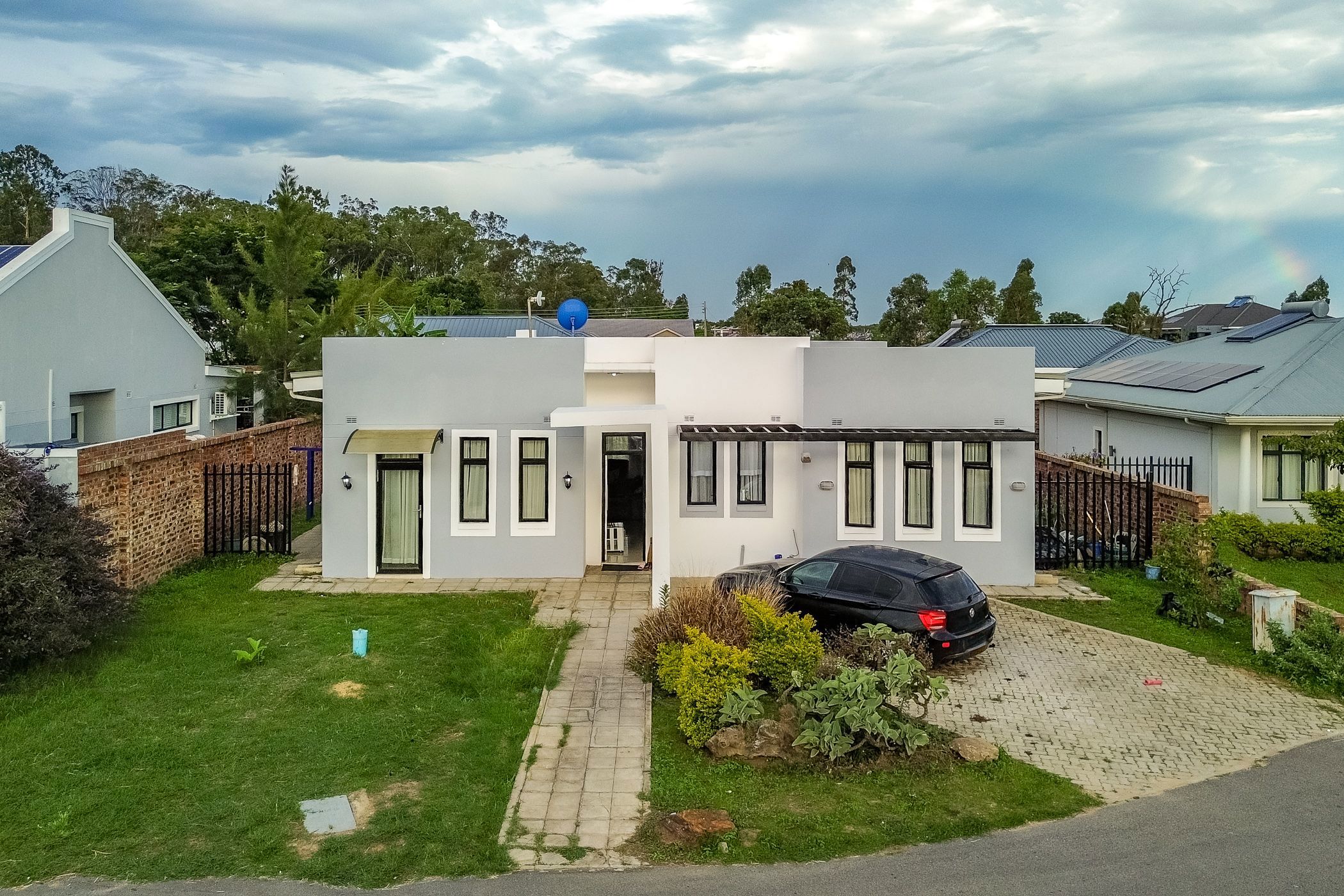 Cluster for sale in Arlington, Zimbabwe - 3ZB1724100