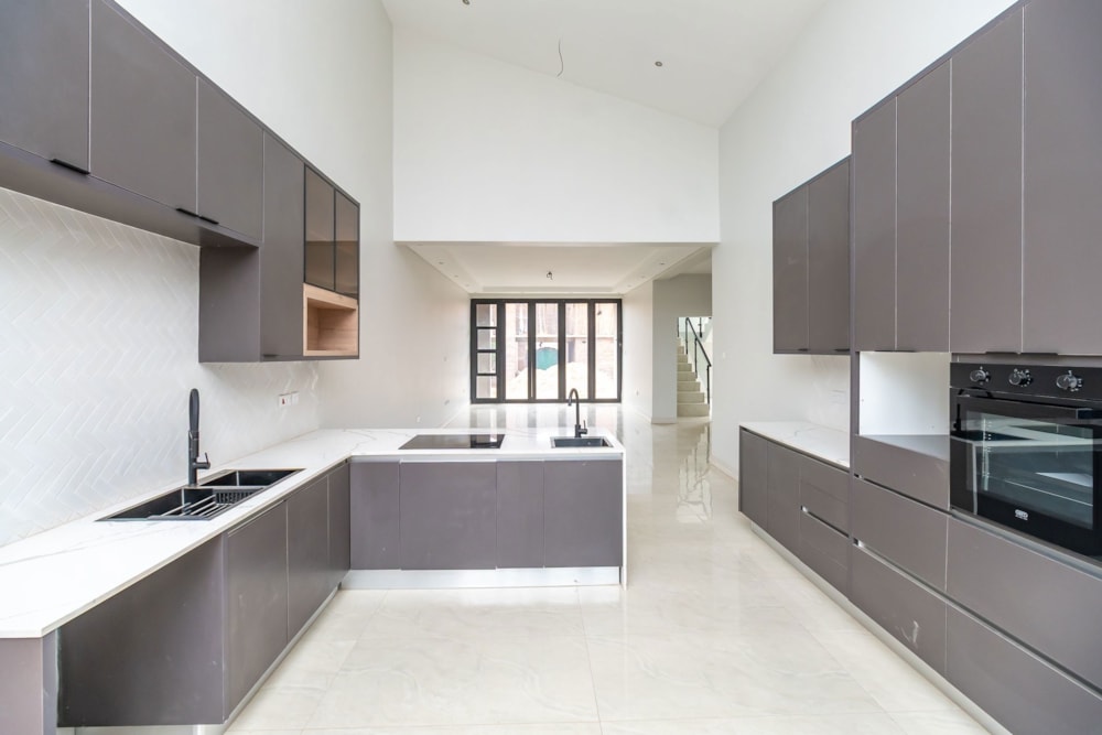 Double-storey apartment for sale in Strathaven, Zimbabwe - 3ZB1724120 Double-storey apartment for sale in Strathaven, Zimbabwe - 3ZB1724120