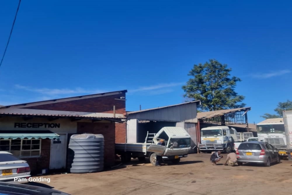 Commercial industrial property for sale in Bulawayo, Zimbabwe - 3ZB1724195 Commercial industrial property for sale in Bulawayo, Zimbabwe - 3ZB1724195