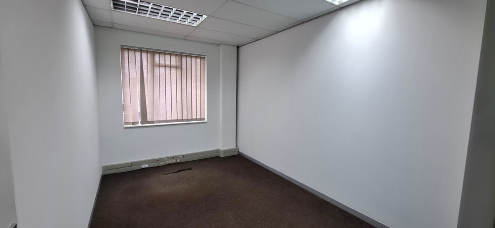 Commercial office to rent in Kloof - 1KF1724233 Commercial office to rent in Kloof - 1KF1724233