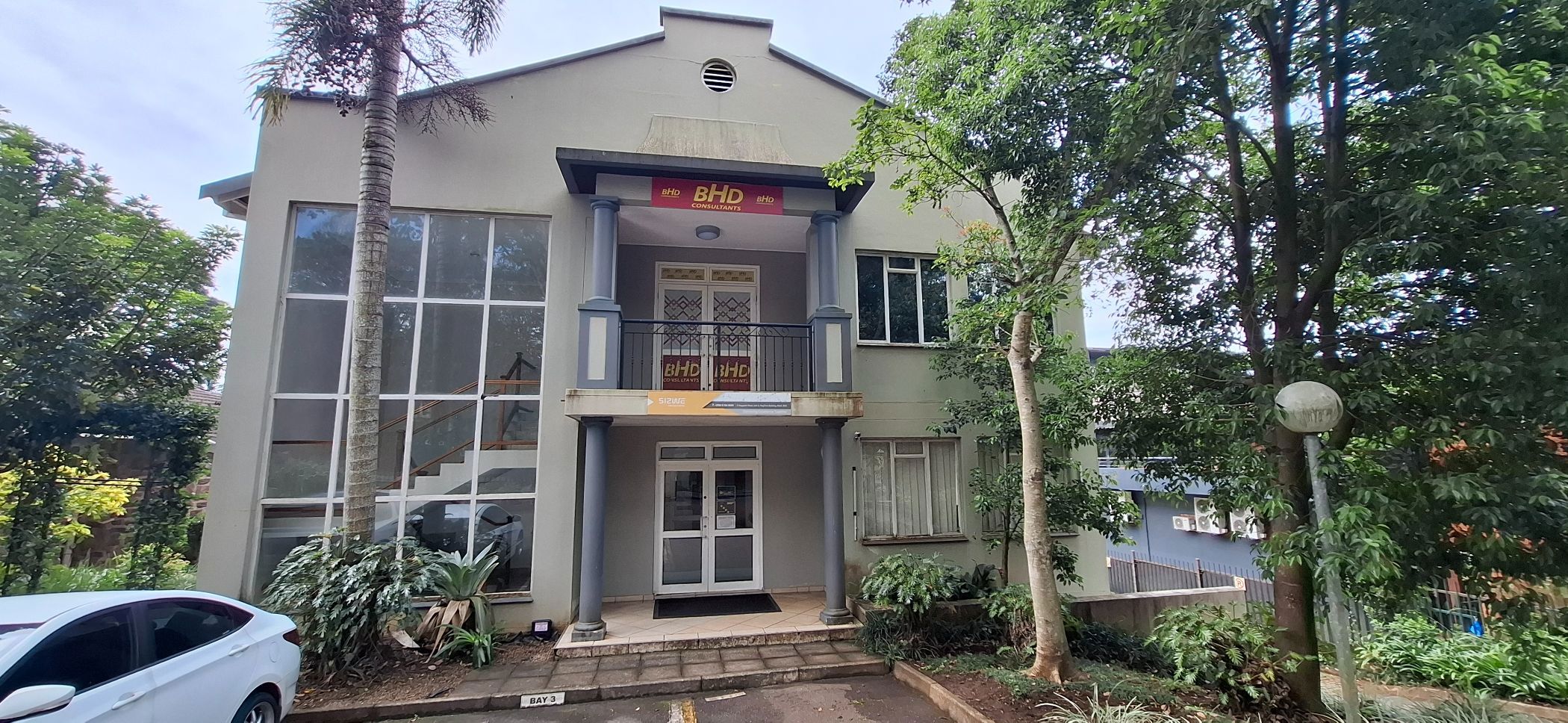 Commercial office to rent in Kloof - 1KF1724233