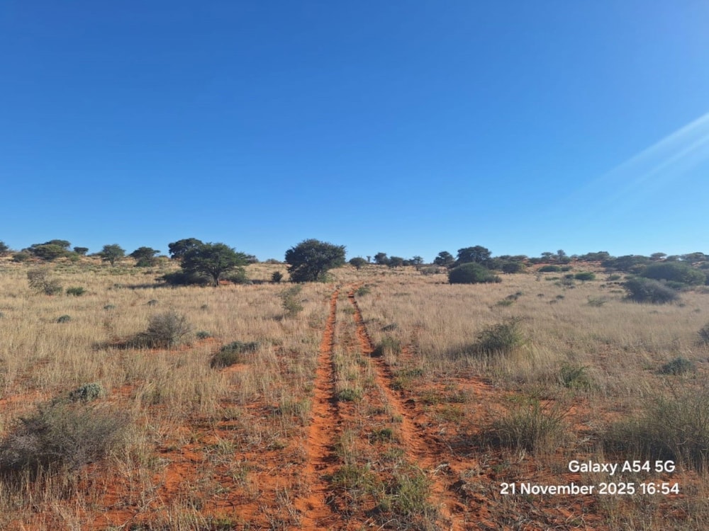 Livestock farm for sale in Kalahari, Northern Cape - 1KAH1724236 Livestock farm for sale in Kalahari, Northern Cape - 1KAH1724236
