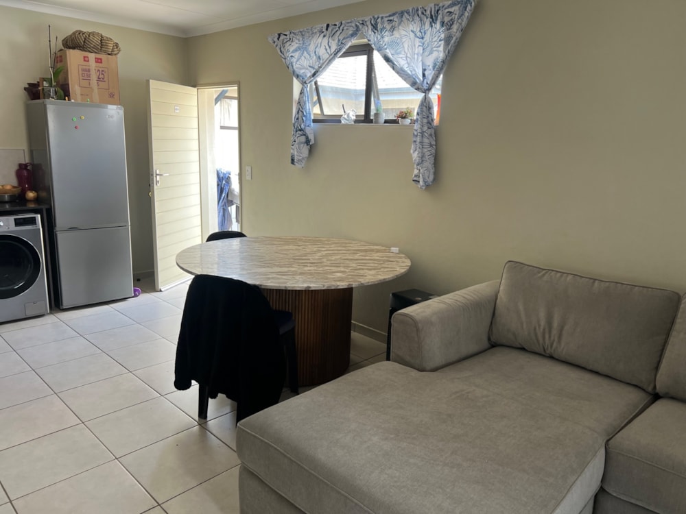 Apartment for sale in Brentwood Park, Benoni - EN1725035 Apartment for sale in Brentwood Park, Benoni - EN1725035