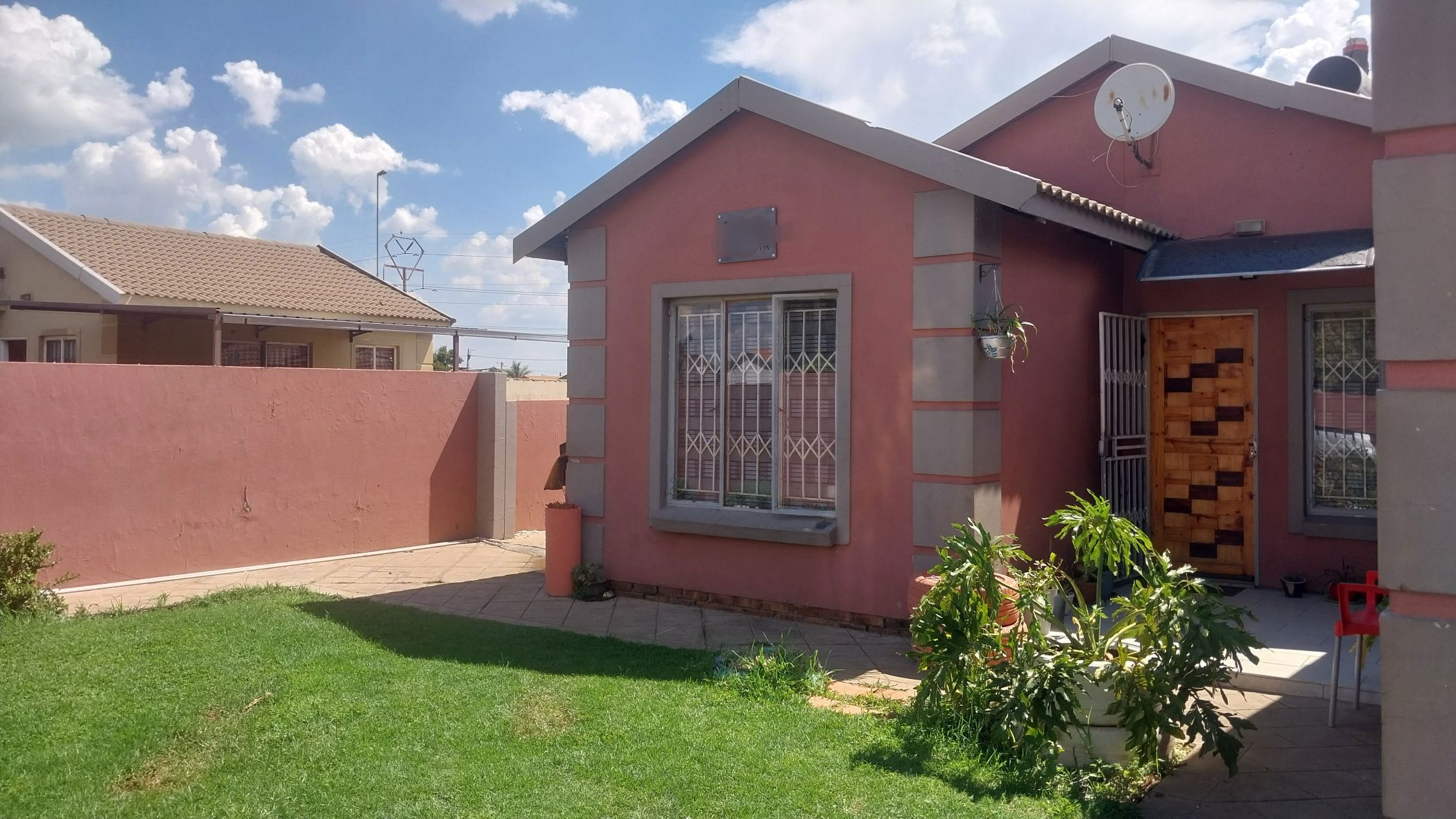 House for sale in Windmill Park - BOK1724525