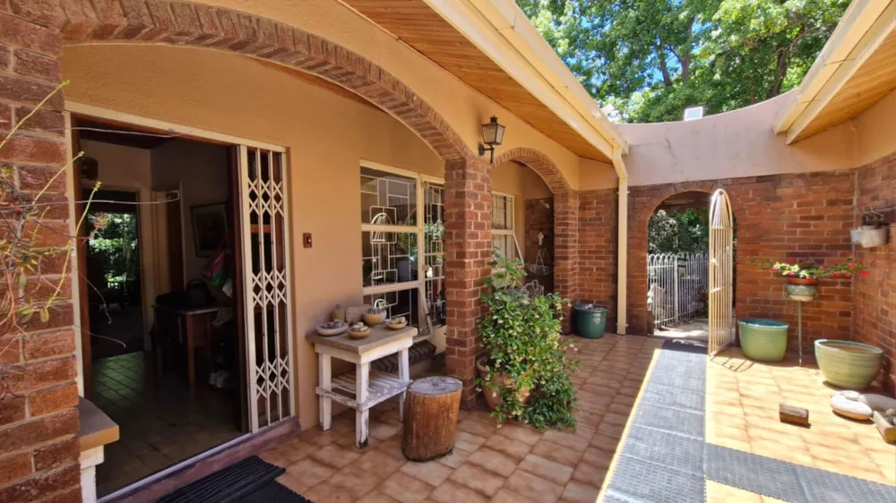 House sold in Ladybrand - 1BX1724593