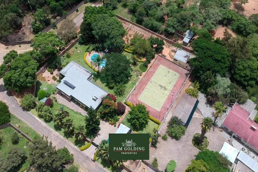 House for sale in Burnside, Bulawayo, Zimbabwe - 3ZB1724301 House for sale in Burnside, Bulawayo, Zimbabwe - 3ZB1724301