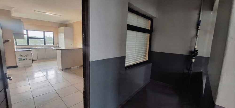 Apartment for sale in Tongaat Central - 1BD1724336 Apartment for sale in Tongaat Central - 1BD1724336