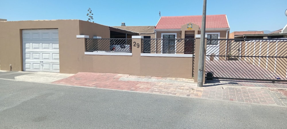 House for sale in Electric City, Eersterivier - 1KV1724428 House for sale in Electric City, Eersterivier - 1KV1724428