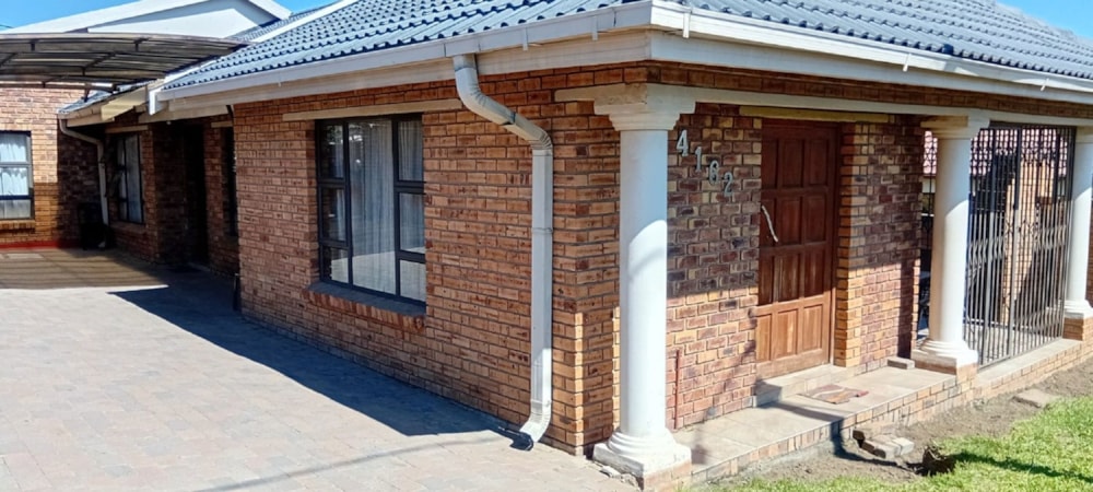 House for sale in Bohlokong - 1BTH1724763 House for sale in Bohlokong - 1BTH1724763