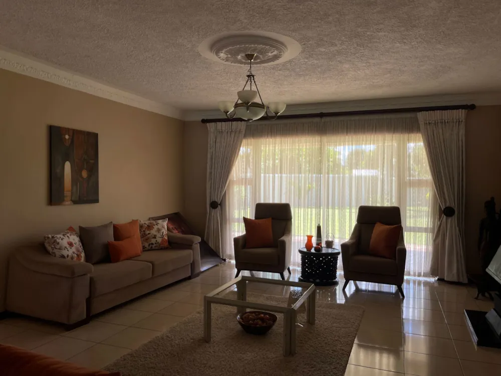 House to rent in Borrowdale, Zimbabwe - 3ZB1753406 House to rent in Borrowdale, Zimbabwe - 3ZB1753406