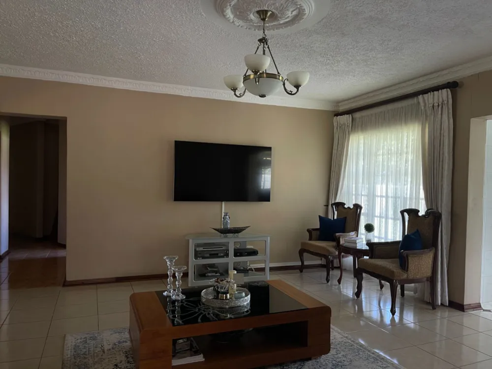 House to rent in Borrowdale, Zimbabwe - 3ZB1753406 House to rent in Borrowdale, Zimbabwe - 3ZB1753406