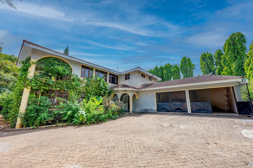 Townhouse for sale in Nyali, Kenya - 3KE1724417