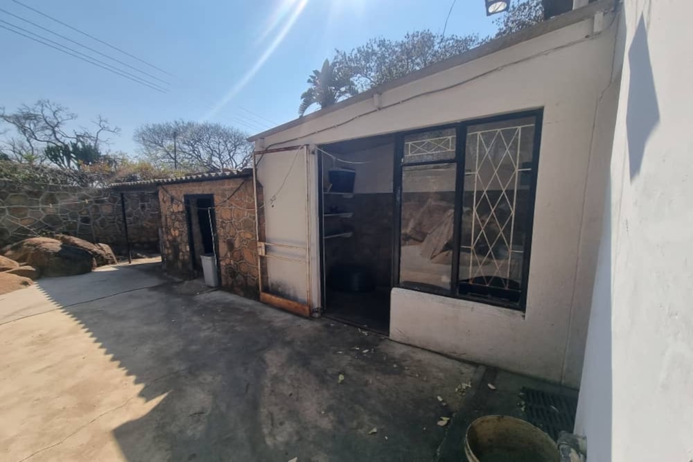 House for sale in Hillside, Bulawayo, Zimbabwe - 3ZB1724399 House for sale in Hillside, Bulawayo, Zimbabwe - 3ZB1724399