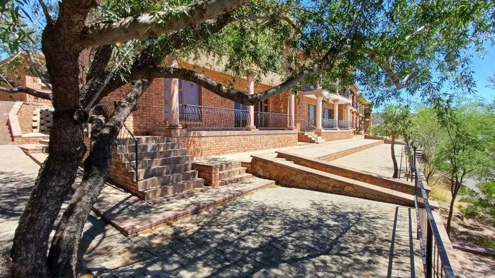 House for sale in Vanderkloof - 1KK1724716