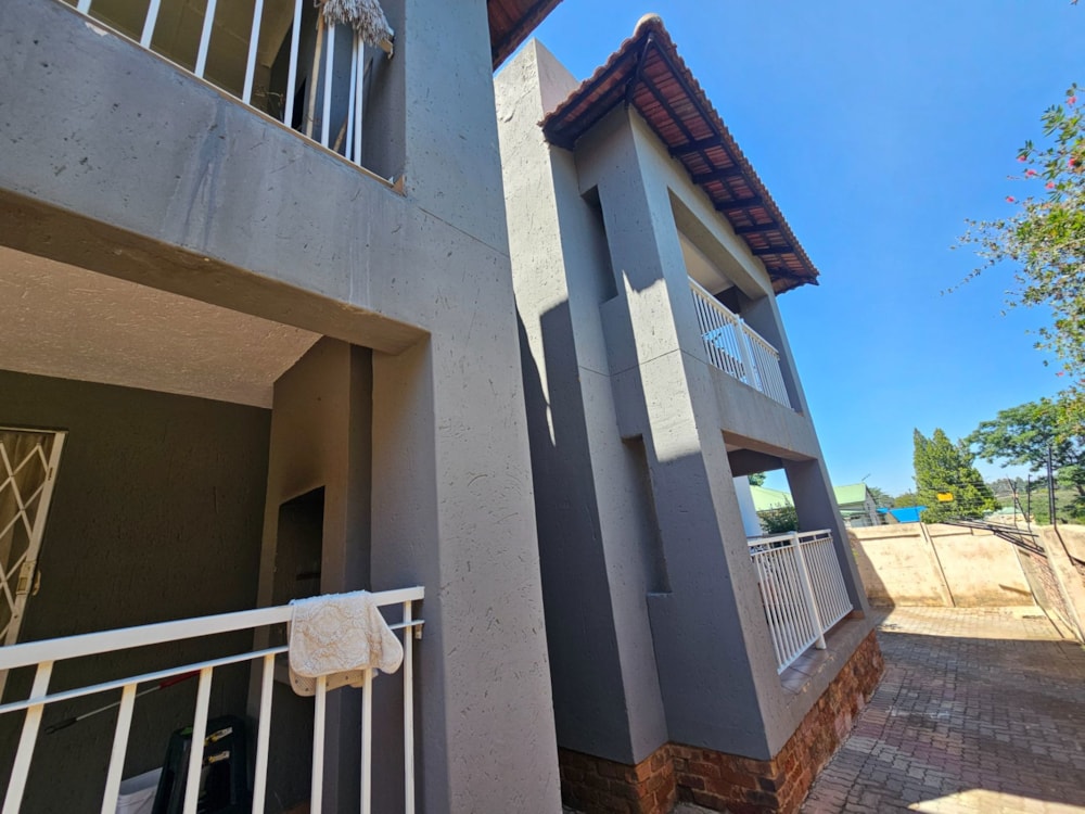 Apartment for sale in Rensburg - 1SP1724588 Apartment for sale in Rensburg - 1SP1724588