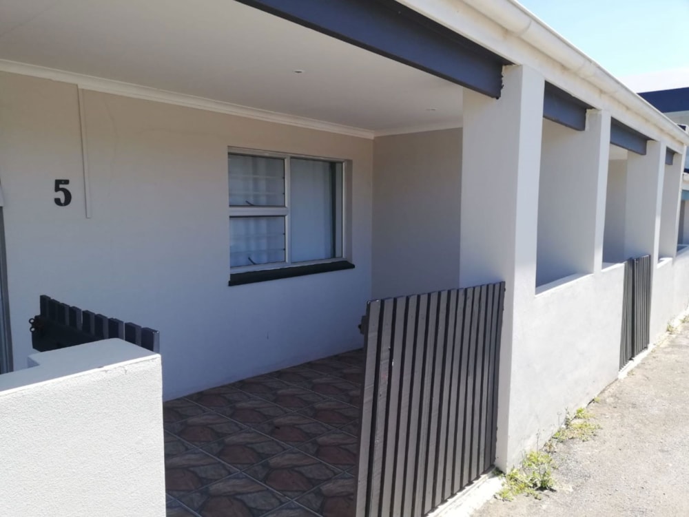 Apartment to rent in Gonubie - 1EZ1724492