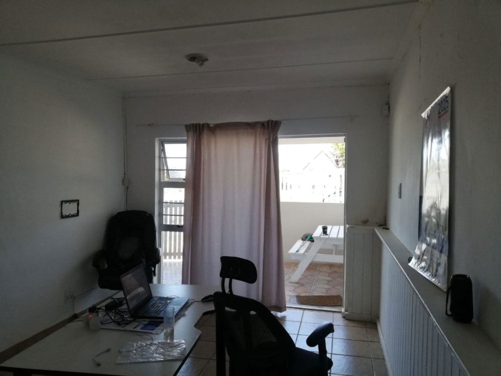 Apartment to rent in Gonubie - 1EZ1724492