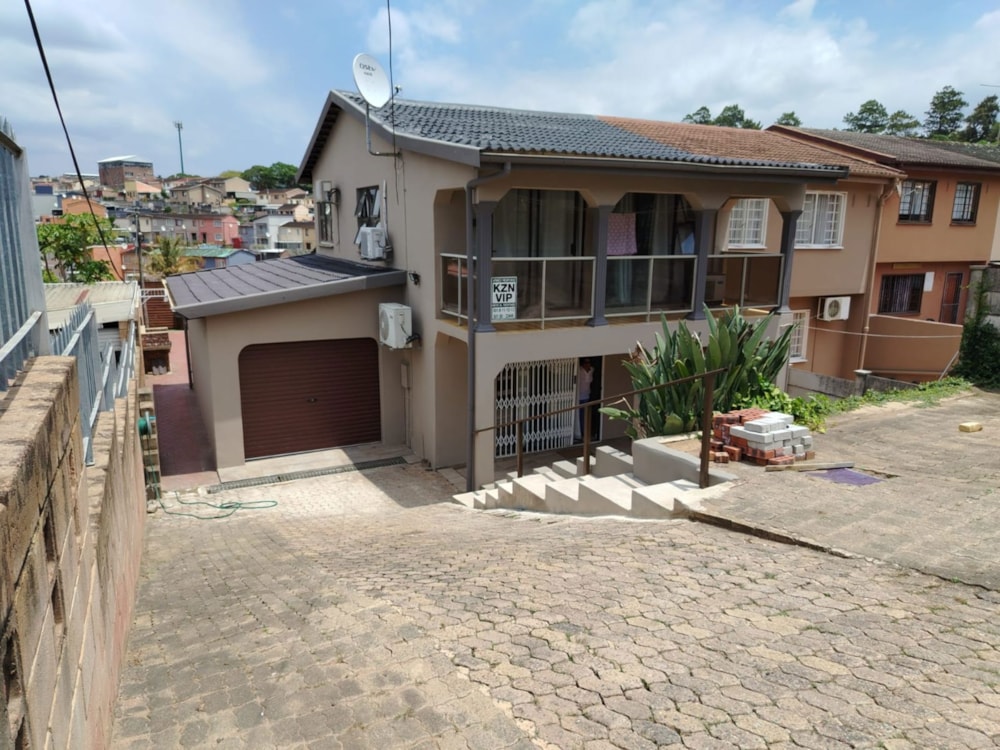 House for sale in Phoenix, KwaZulu-Natal - 1DA1724504 House for sale in Phoenix, KwaZulu-Natal - 1DA1724504