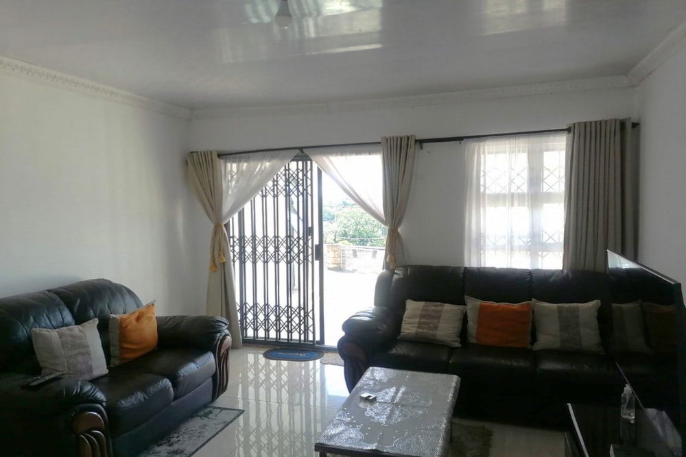 House for sale in Umlazi - 1WB1724510 House for sale in Umlazi - 1WB1724510