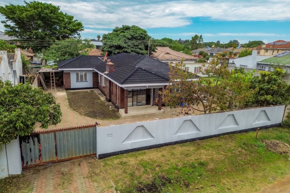 House for sale in Marlborough, Zimbabwe - 3ZB1724595 House for sale in Marlborough, Zimbabwe - 3ZB1724595