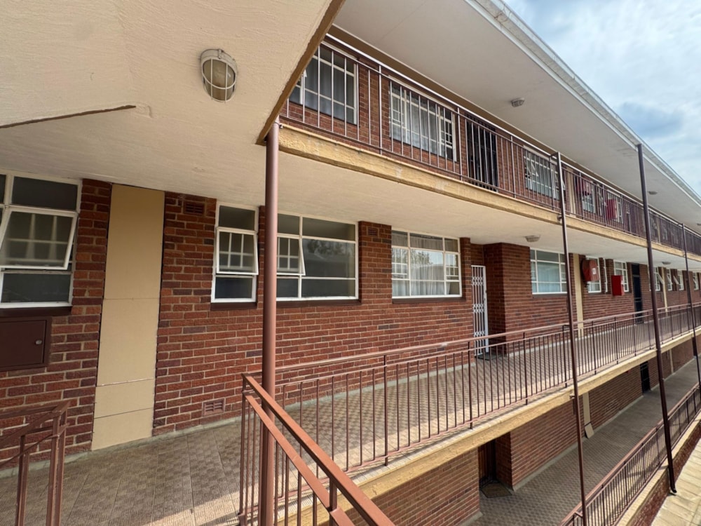 Bachelor apartment for sale in Polokwane Central - 1PS1724614 Bachelor apartment for sale in Polokwane Central - 1PS1724614