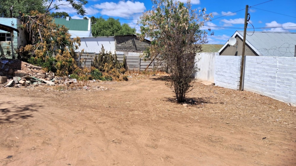 Vacant land for sale in Oudtshoorn North - 1OU1724651 Vacant land for sale in Oudtshoorn North - 1OU1724651