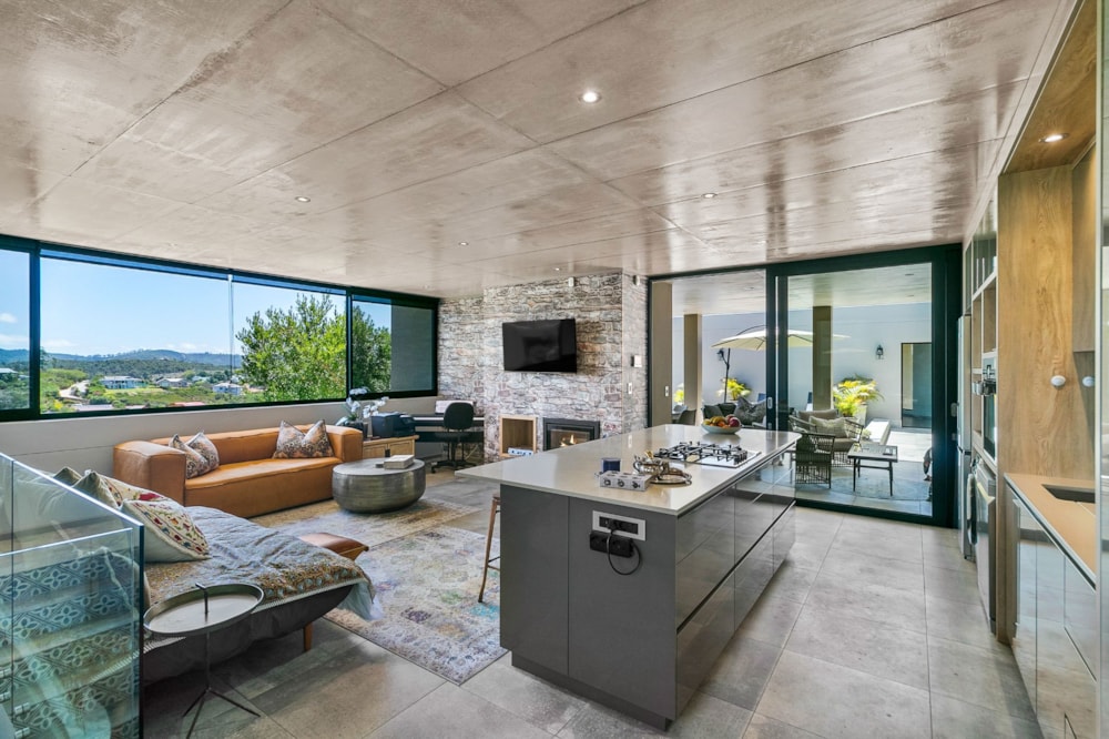 House to rent in Knysna Heights - 1KG1724650 House to rent in Knysna Heights - 1KG1724650