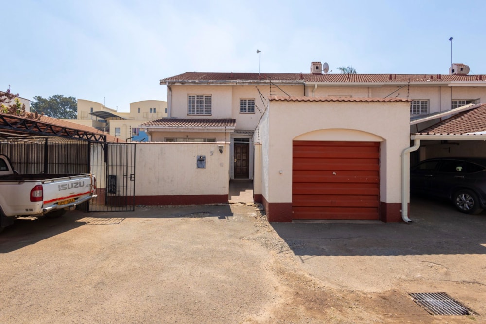 Townhouse for sale in Avenues, Zimbabwe - 3ZB1724652 Townhouse for sale in Avenues, Zimbabwe - 3ZB1724652