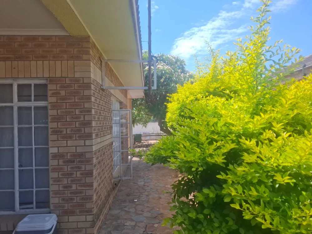 House to rent in Block 8, Botswana - 3BO1725041 House to rent in Block 8, Botswana - 3BO1725041