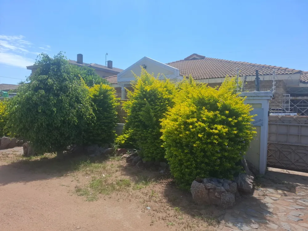 House to rent in Block 8, Botswana - 3BO1725041 House to rent in Block 8, Botswana - 3BO1725041